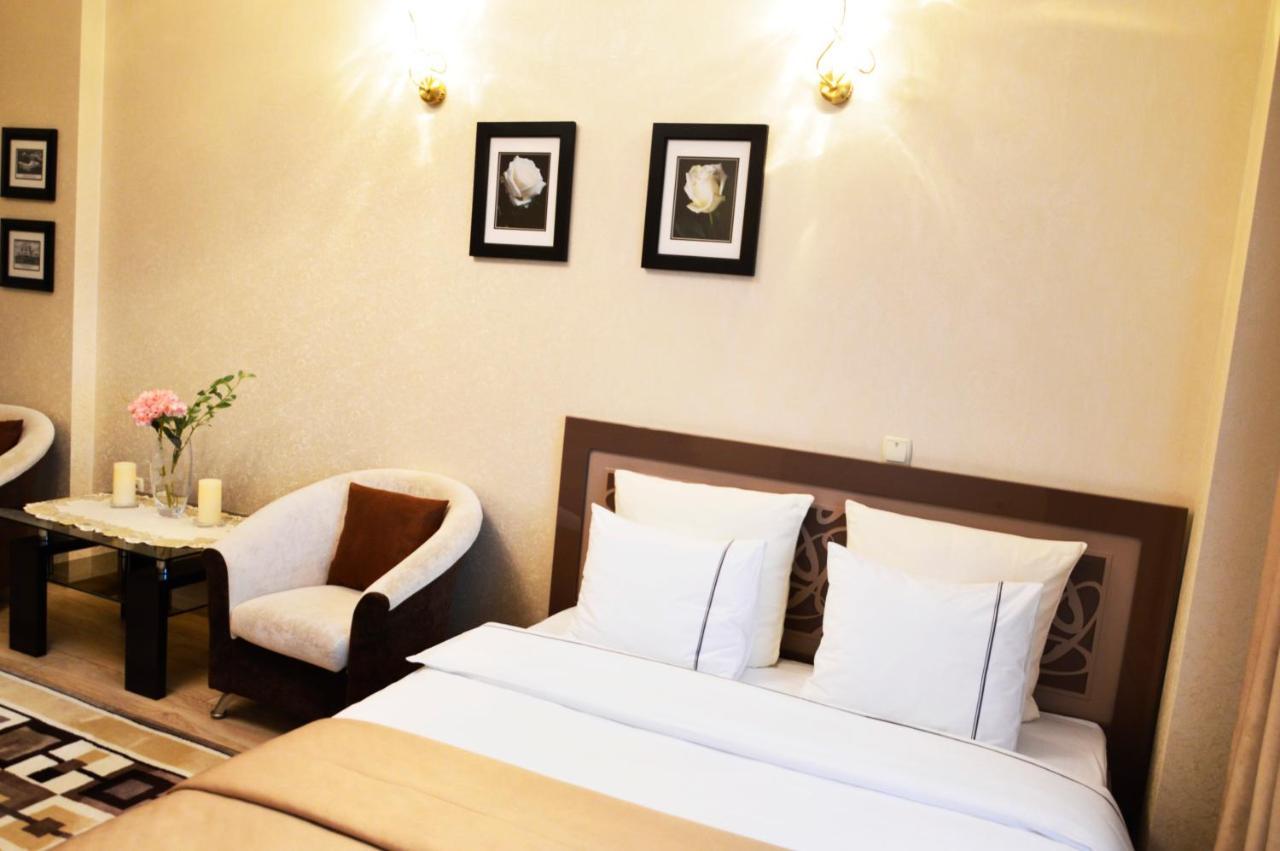 Comfort Apartments - Beautiful Suite By The Park Grodno Extérieur photo