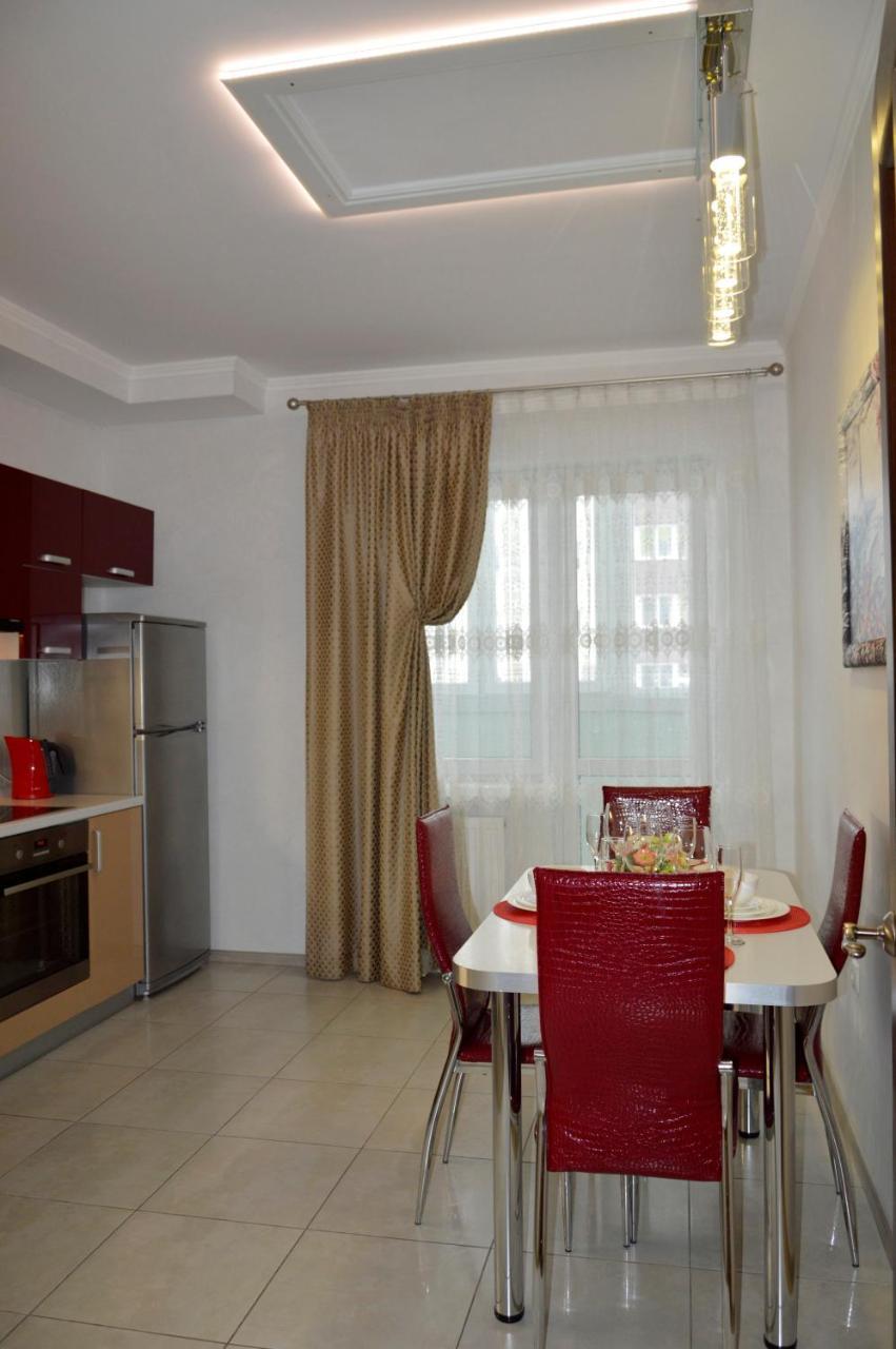 Comfort Apartments - Beautiful Suite By The Park Grodno Extérieur photo