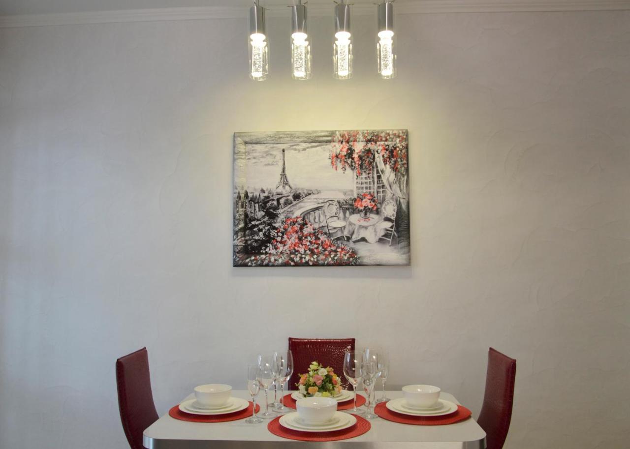 Comfort Apartments - Beautiful Suite By The Park Grodno Extérieur photo