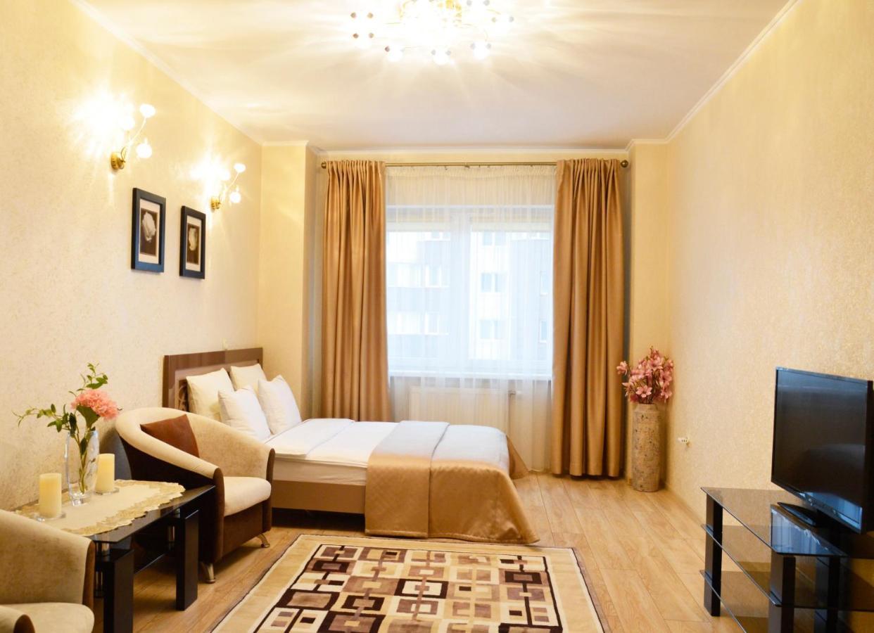 Comfort Apartments - Beautiful Suite By The Park Grodno Extérieur photo